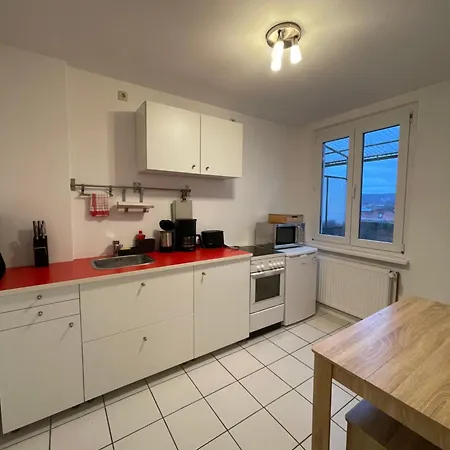 2-zimmer Mit Balkon