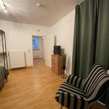 2-zimmer Mit Balkon