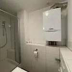 2-zimmer Mit Balkon Lägenhet