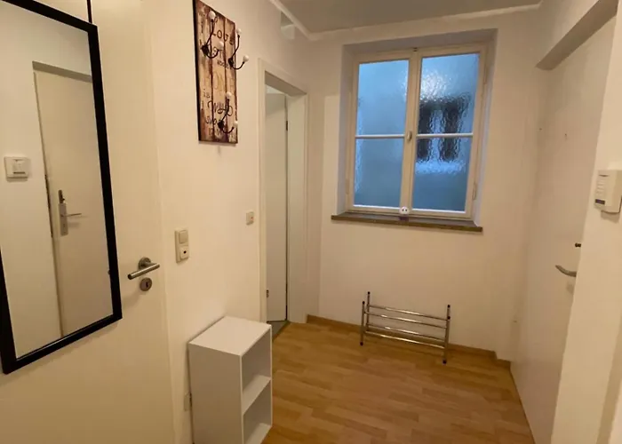 2-zimmer Mit Balkon *